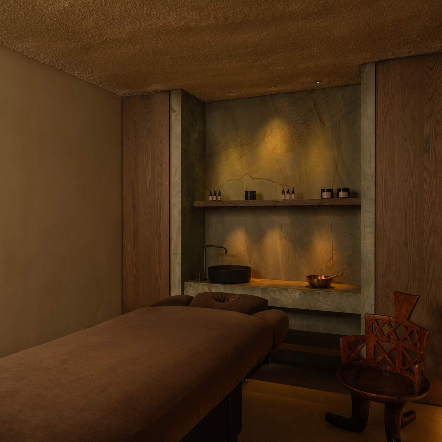 8 Treatement Rooms
