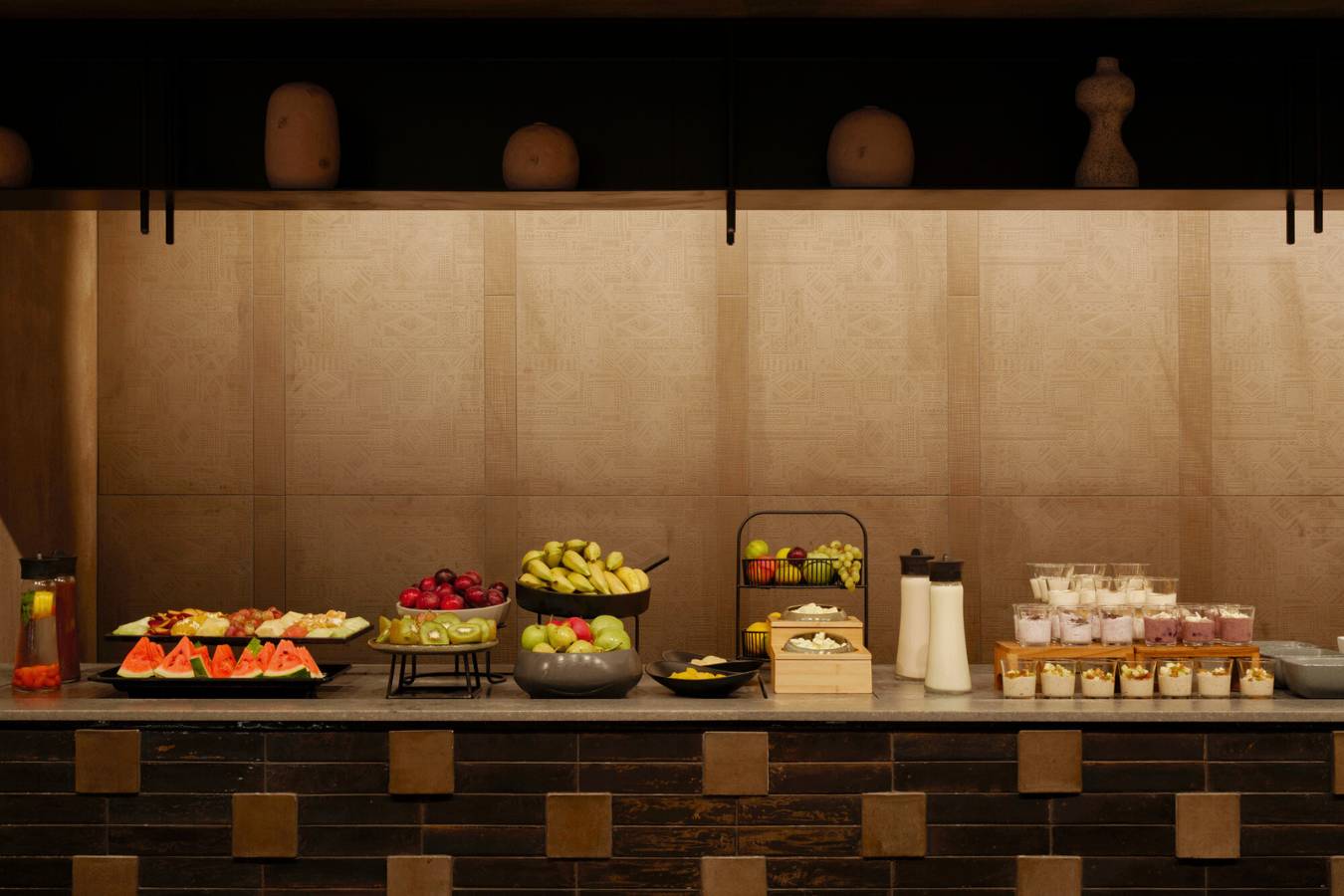 Mom Restaurant Breakfast Stations