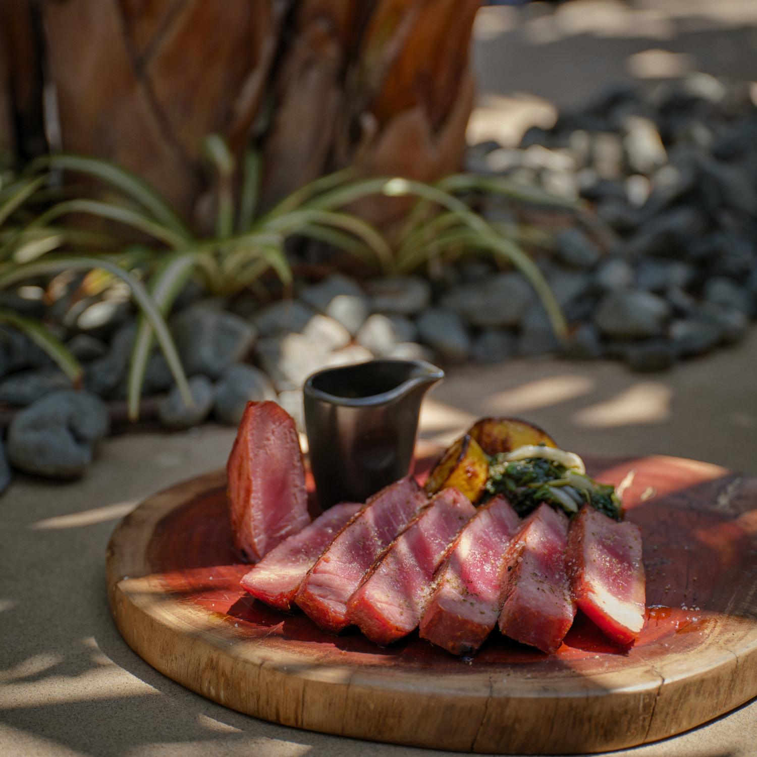 Tuna Amar Restaurant